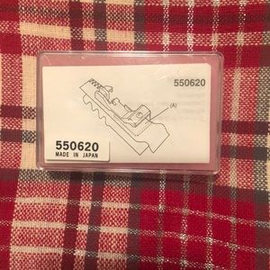 Serger Shirring Foot (550620)